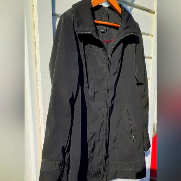 Jones New York M full zip Water Wind Resistant black fully lined Long jacket - Picture 4 of 10